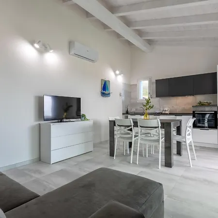 Cristallo Di Mare By Interhome Appartement Valledoria (Sardinia)